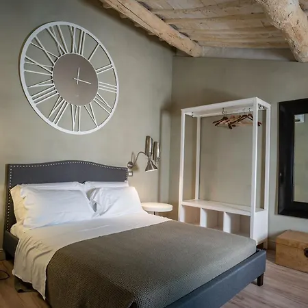 Sassolini Mini * 몬테바르치
